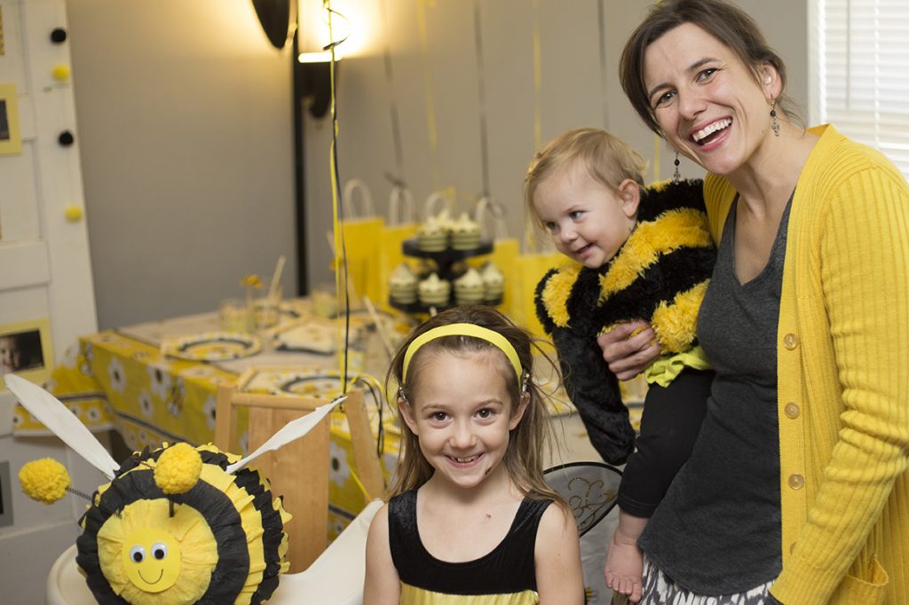Its fun to bee one bumble bee birthday party